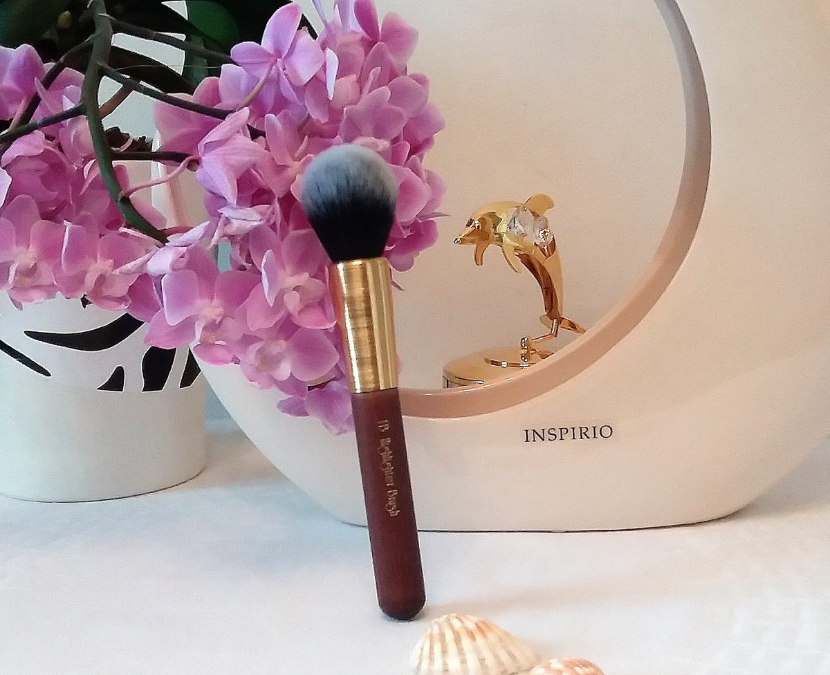 Highlighter/ Baking brush
